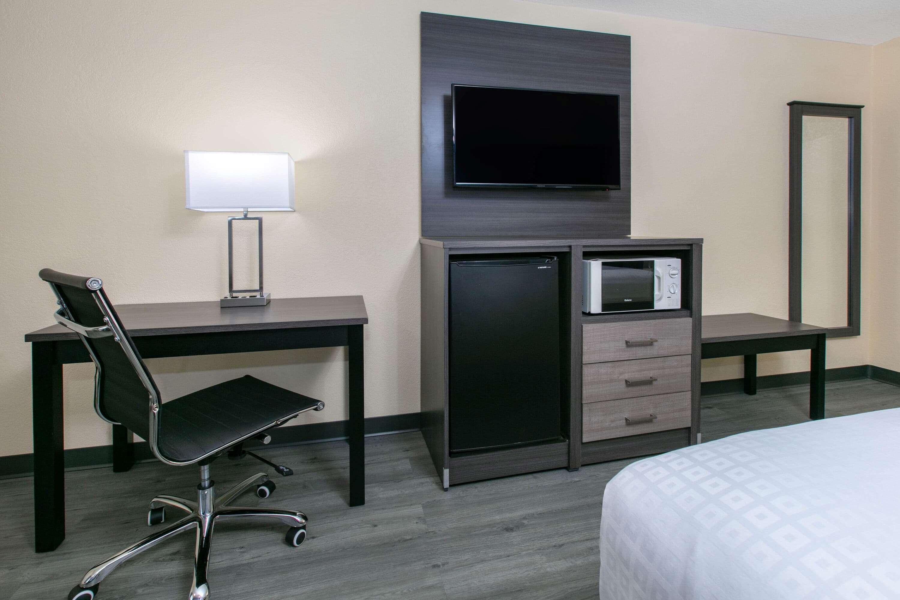 Days Inn By Wyndham Waco Near Downtown University Buitenkant foto